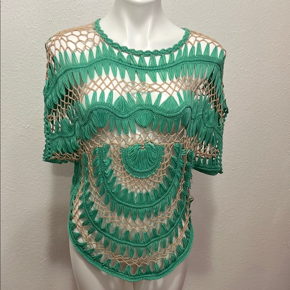 Urban Outfitters Crochet BOHO Women's Green and Cream Blouse